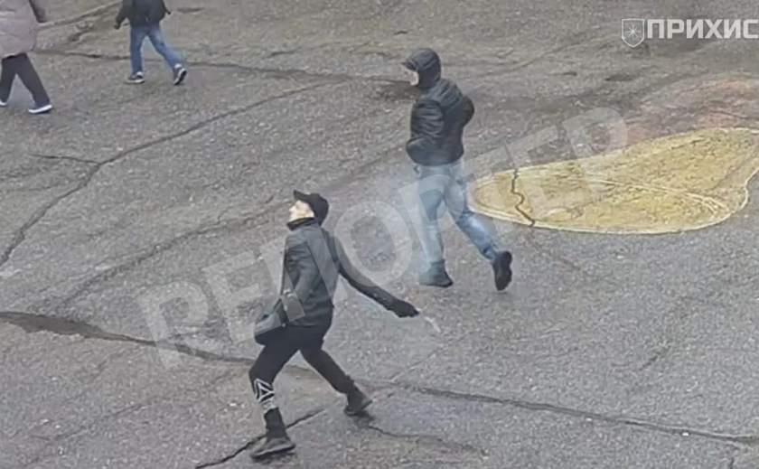 В Никополе возле школы и детсада взорвали взрывпакет
