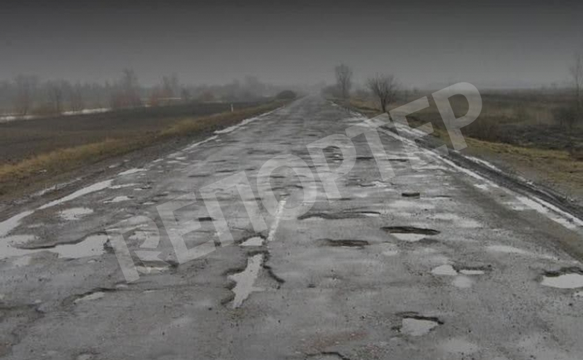 Никополь-Марганец: жители Днепропетровщины возмущены состоянием дороги