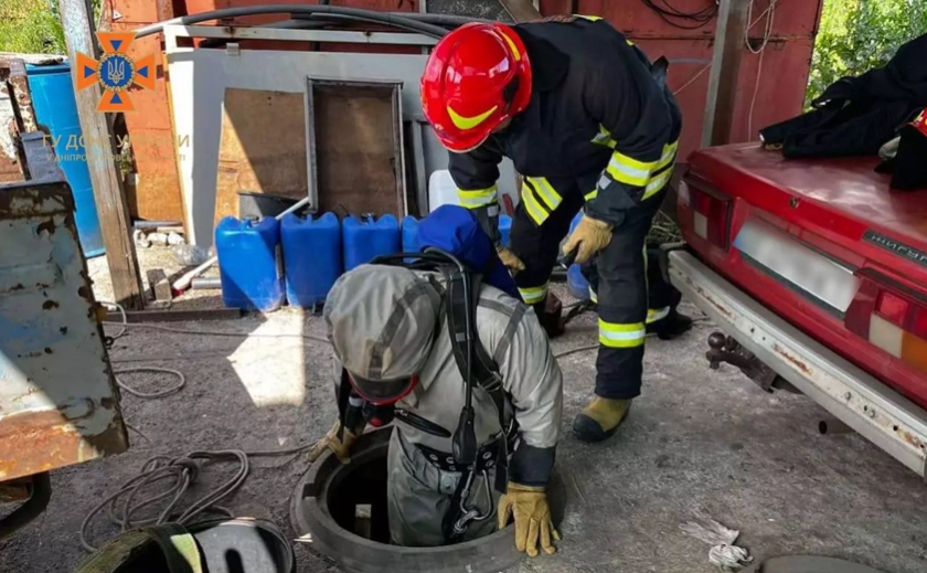 У каналізаційному колекторі на Нікопольщині виявили тіла двох чоловіків