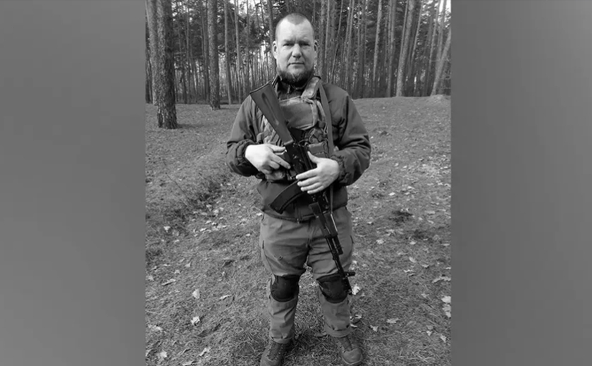 Захищаючи Україну, загинув старший сержант з Нікополя Євген Топчій