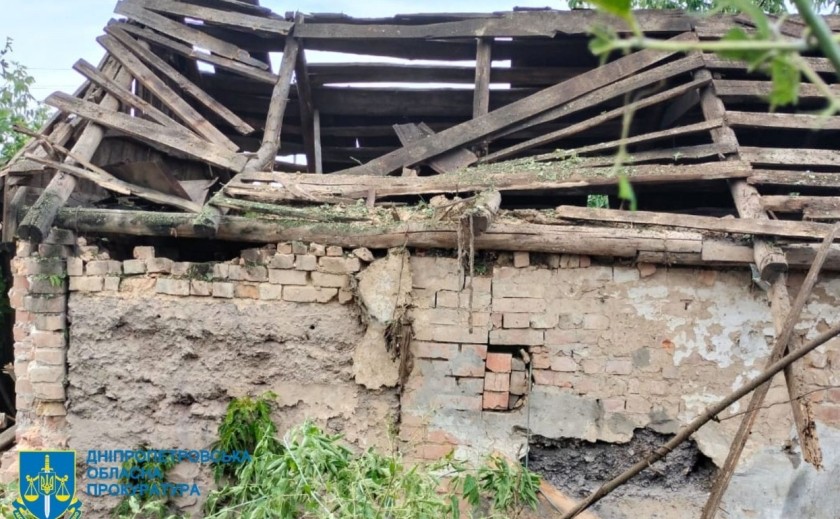 Троє постраждалих внаслідок ворожого обстрілу м. Нікополь: розпочато розслідування