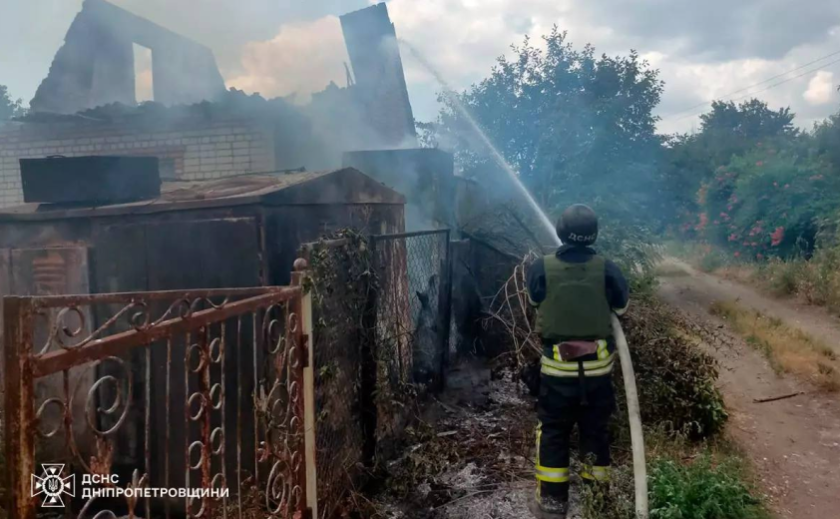 Вогнеборці Нікопольщини загасили пожежу в дачному будинку