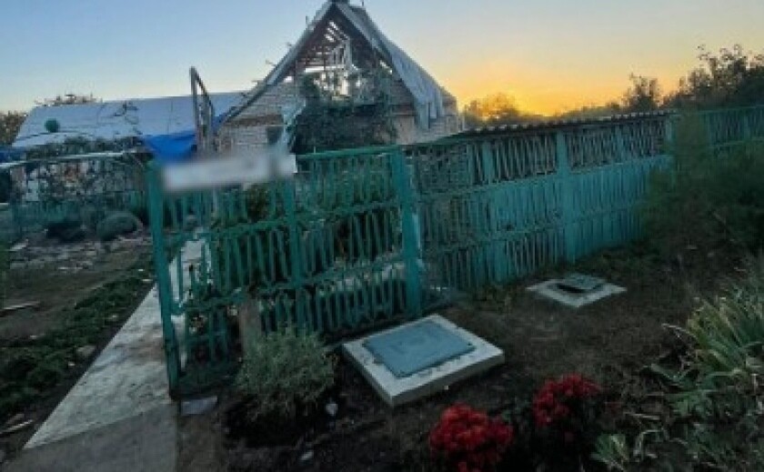 На Нікопольщині від російських обстрілів загинув чоловік, ще одну людину поранено: поліцейські фіксують воєнні злочини рф