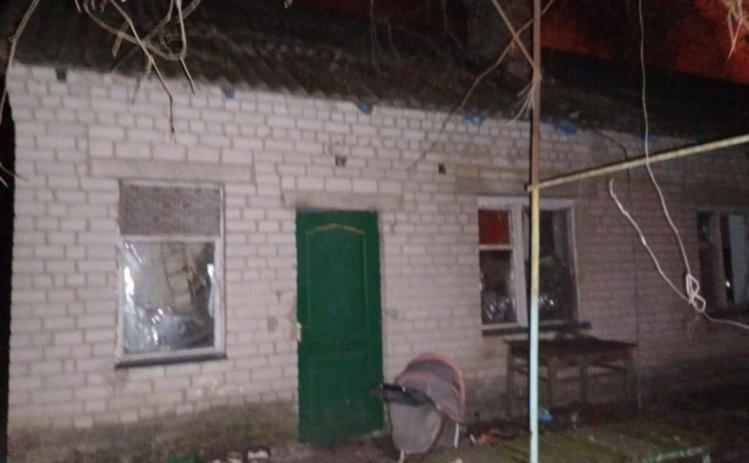 У Нікополі внаслідок ворожого артобстрілу постраждали п’ятеро чоловіків