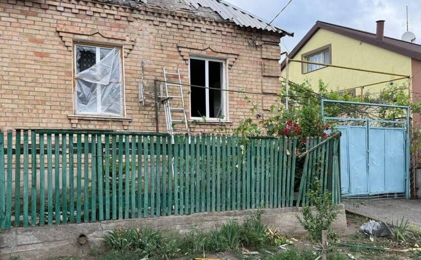 Внаслідок ворожих обстрілів Нікопольщини постраждала жінка