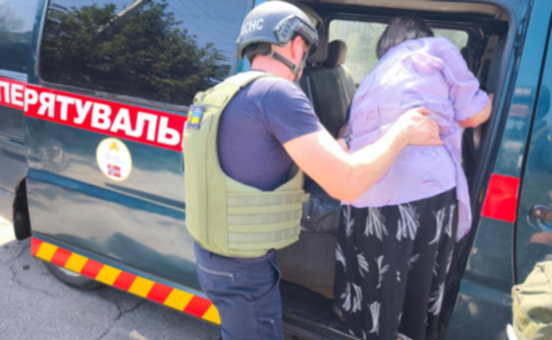 Ворог обстріляв Нікопольський і Синельниківський райони Дніпропетровщини: є руйнування та постраждалі