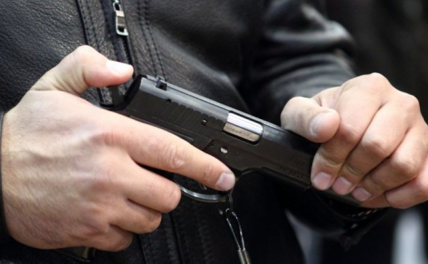15 років позбавлення волі за умисне вбивство двох людей: у Нікополі ДТП переросла у стрілянину