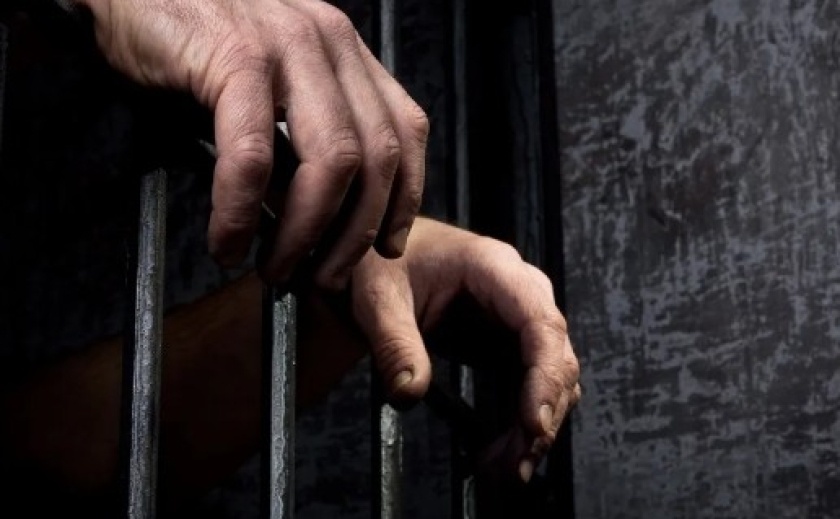 У Нікополі поліцейські повідомили про підозру чоловікові за спричинення тяжких тілесних ушкоджень