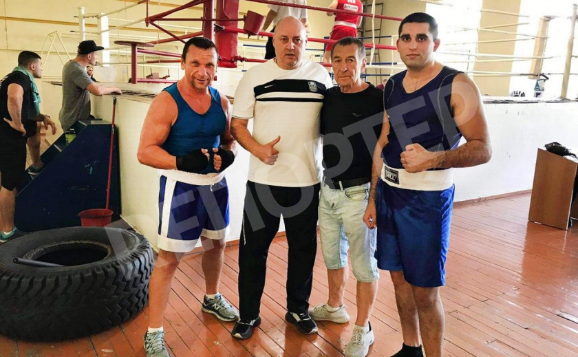 Никопольские боксеры доказали в Днепре свою силу и талант