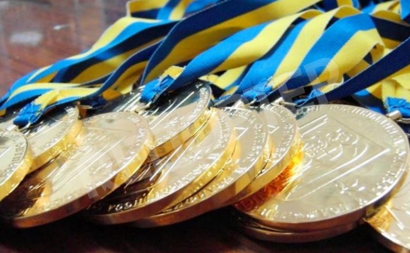 Спортсмены Никопольского района соревновались за звание лучших в области Спортсмены Никопольского района соревновались за звание лучших в области