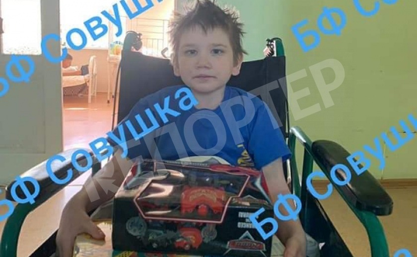 В Днепре выписали мальчика, за чью жизнь три месяца боролись врачи